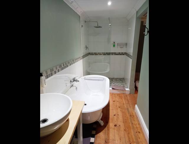 1 BEDROOM HOUSE RENTED IN RICHMOND HILL
